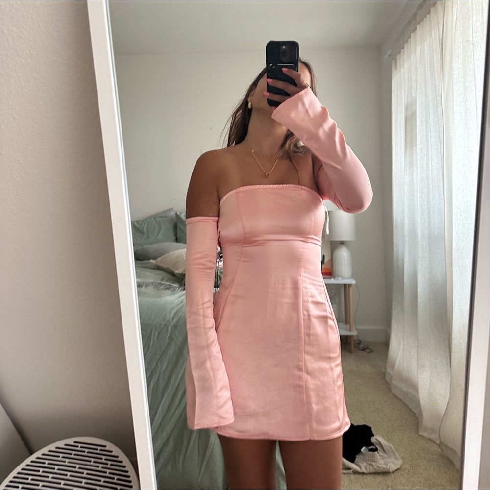 NWT Princess Polly pink off shoulder long sleeve dress